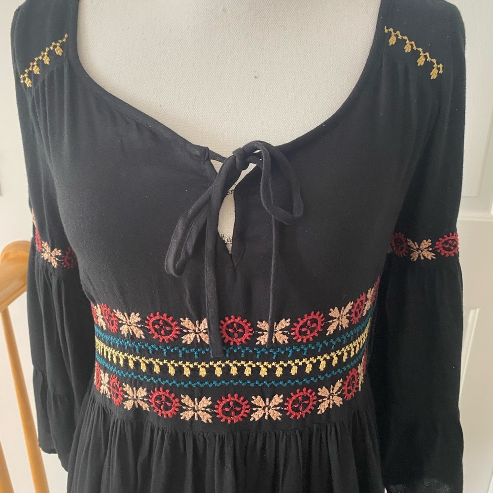 American Eagle Black Embroidered Boho Dress - Picture 4 of 16